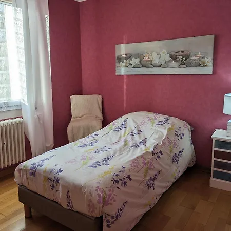 Chaleureux En Pleine Campagne Avec Cour Privee, Velos, Ping-pong Et A 1h De Paris - Fr-1-590-22 * Bolleville (Seine-Maritime)