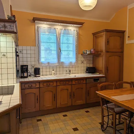 Chaleureux En Pleine Campagne Avec Cour Privee, Velos, Ping-pong Et A 1h De Paris - Fr-1-590-22 * Bolleville (Seine-Maritime)